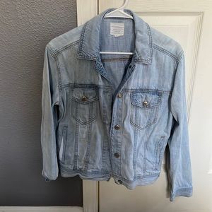 American Eagle jean jacket size medium